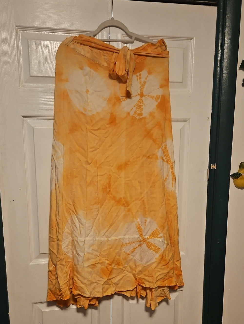 Elan Yellow and White Tie-Dye Maxi Dress with Waist Tie